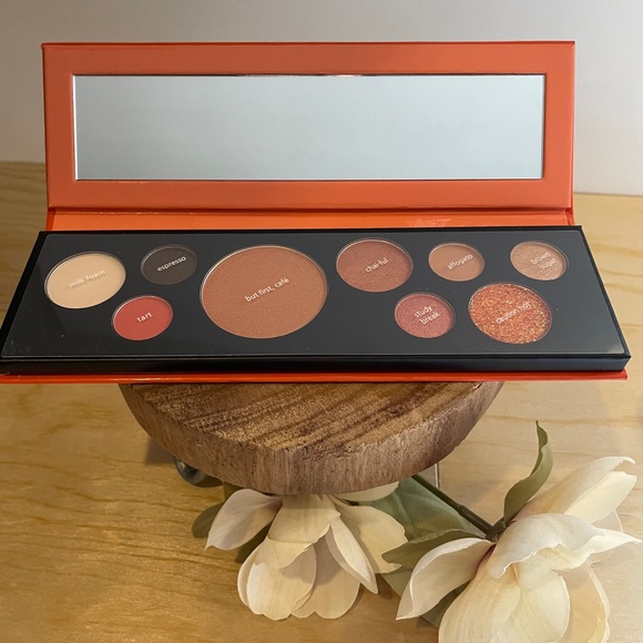 Gorgeous! TOUCH IN SOL FILL UP orange eyeshadow palette *BRAND NEW* - Picture 5 of 7